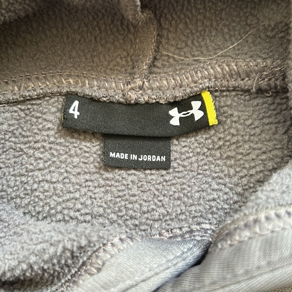 Under Armour gray sweatshirt or hoodie - Picture 2 of 2